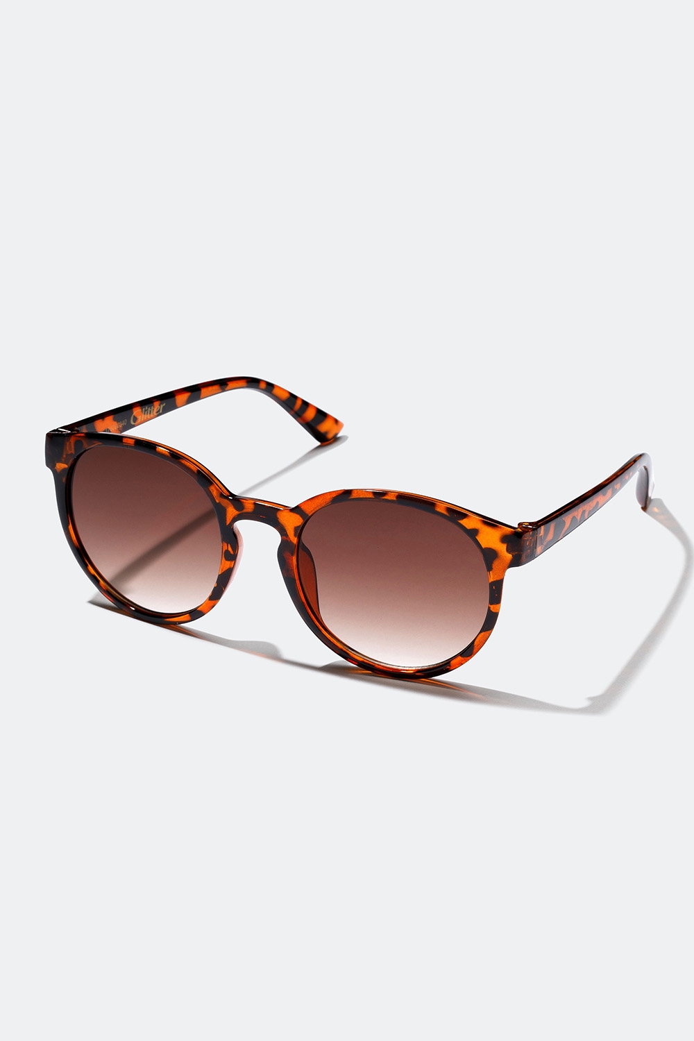 Brune solbriller med skilpaddemønster i gruppen Accessories / Solbriller hos Glitter (176000340700)