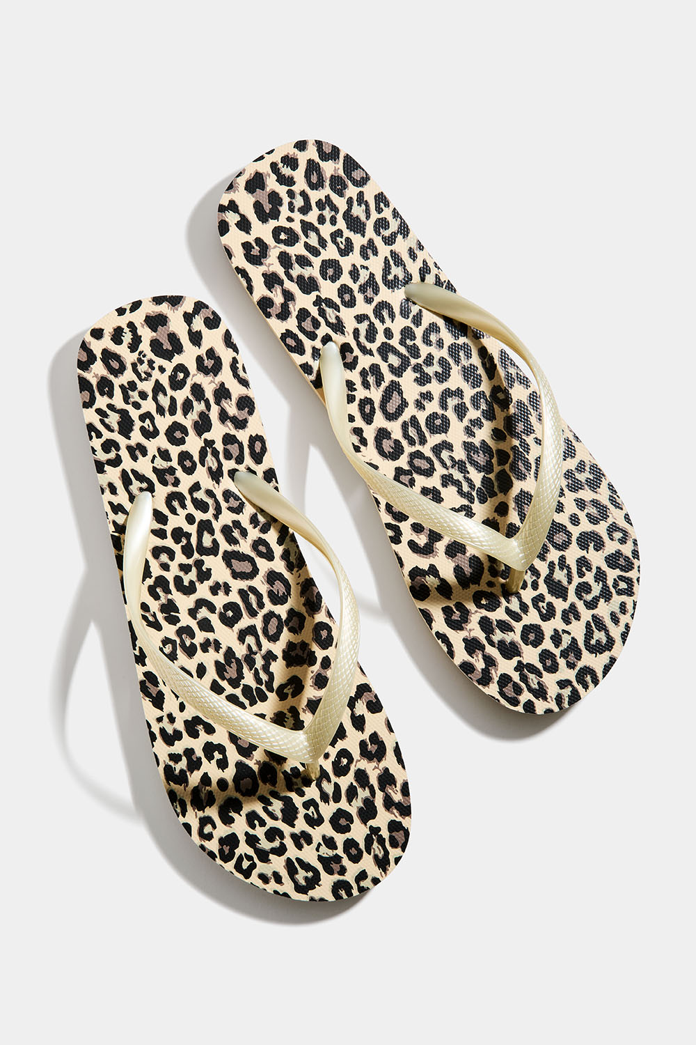 Flip-flops i leopardmønster i gruppen Accessories / Annet hos Glitter (1090003705)