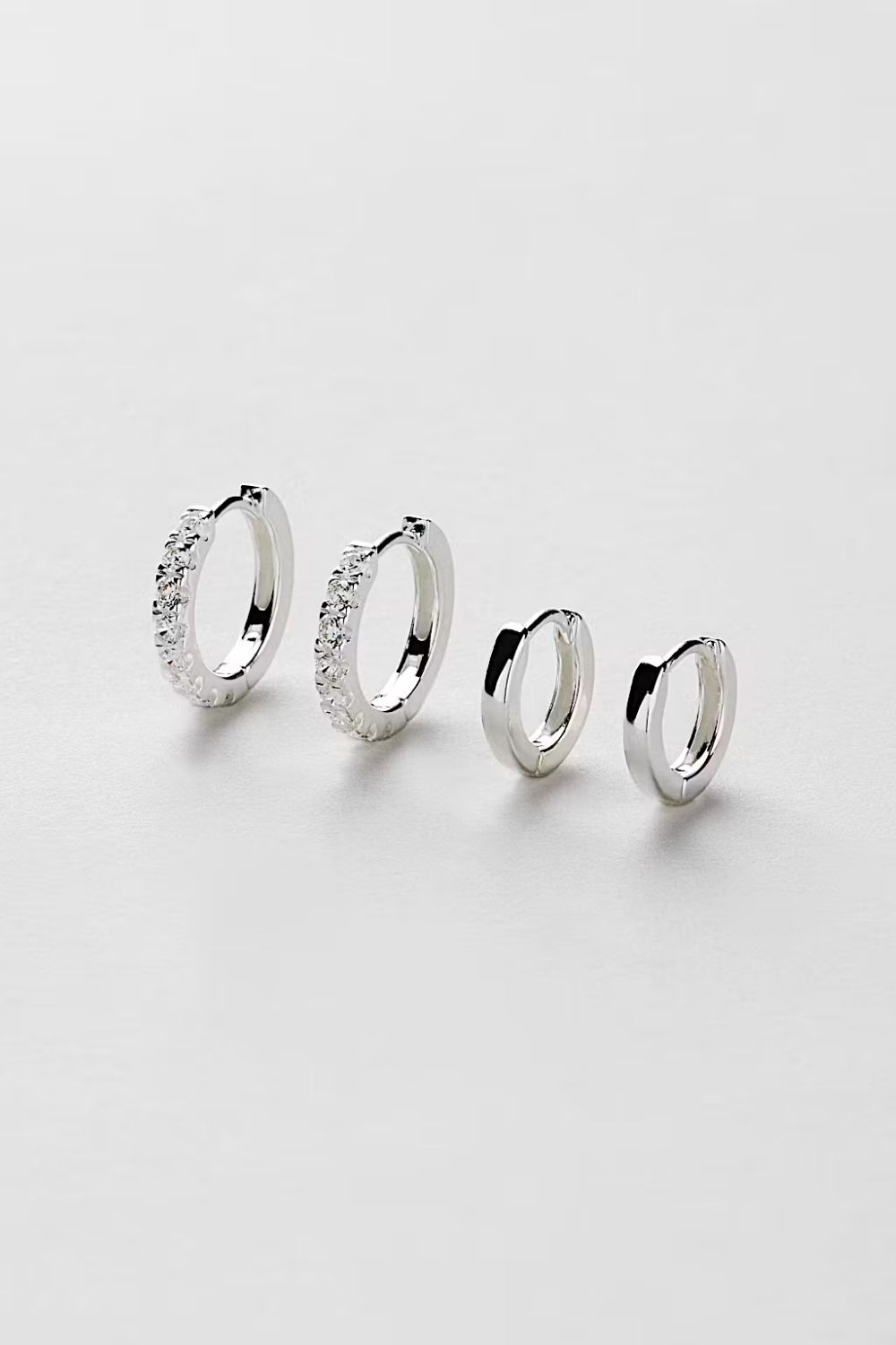 The Duo Hoops i gruppen Ekte sølv / Sølvøredobber / Flerpakning hos Glitter (1300854-11-ONESIZE)