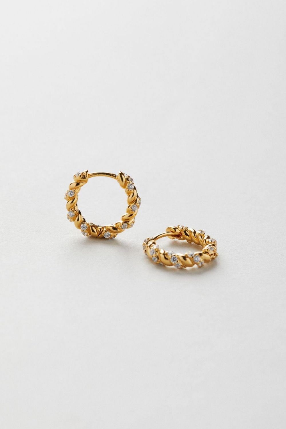 Friendship Hoops 24k Gold Plated i gruppen Smykker / Øredobber / Øreringer hos Glitter (1300855-12-ONESIZE)