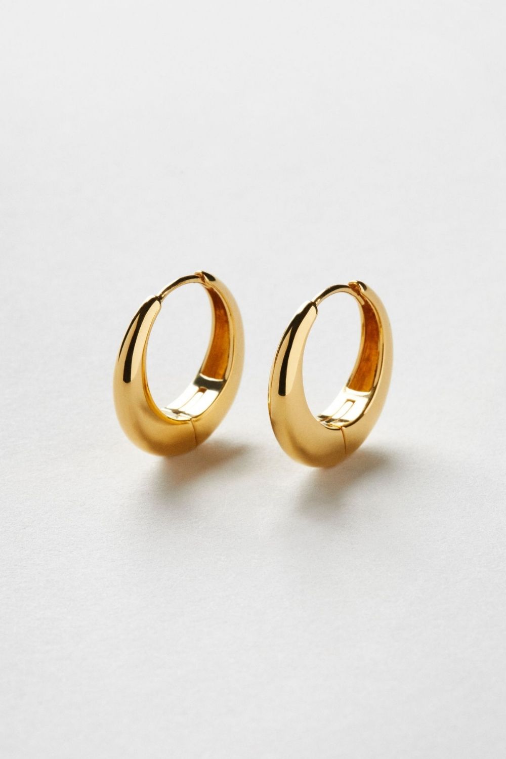 Harper Hoops 24k Gold Plated i gruppen Store week / hos Glitter (1301067-12-ONESIZE)