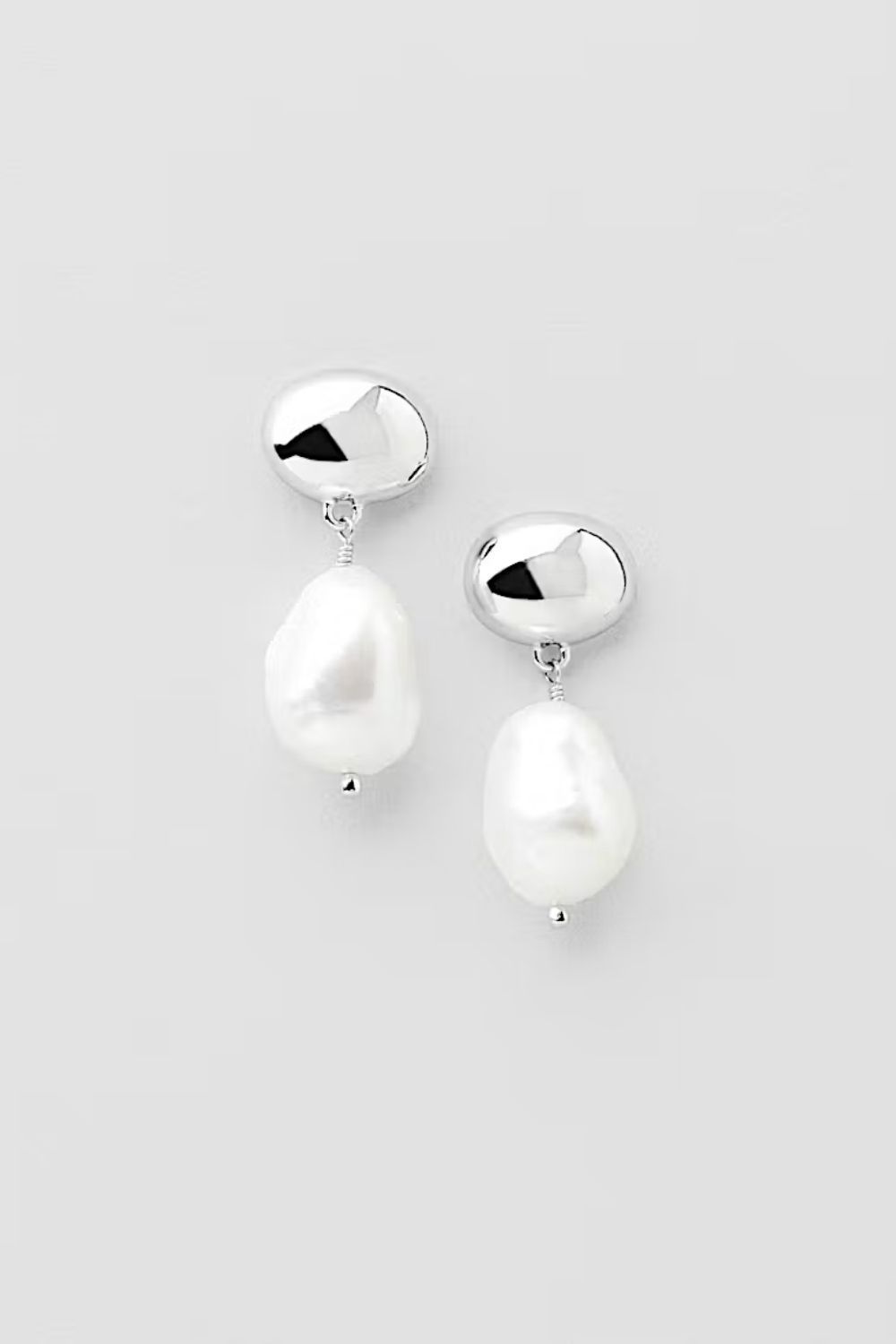 Baroque Pearl Studs i gruppen Ekte sølv / Sølvøredobber hos Glitter (1301325-11-ONESIZE)