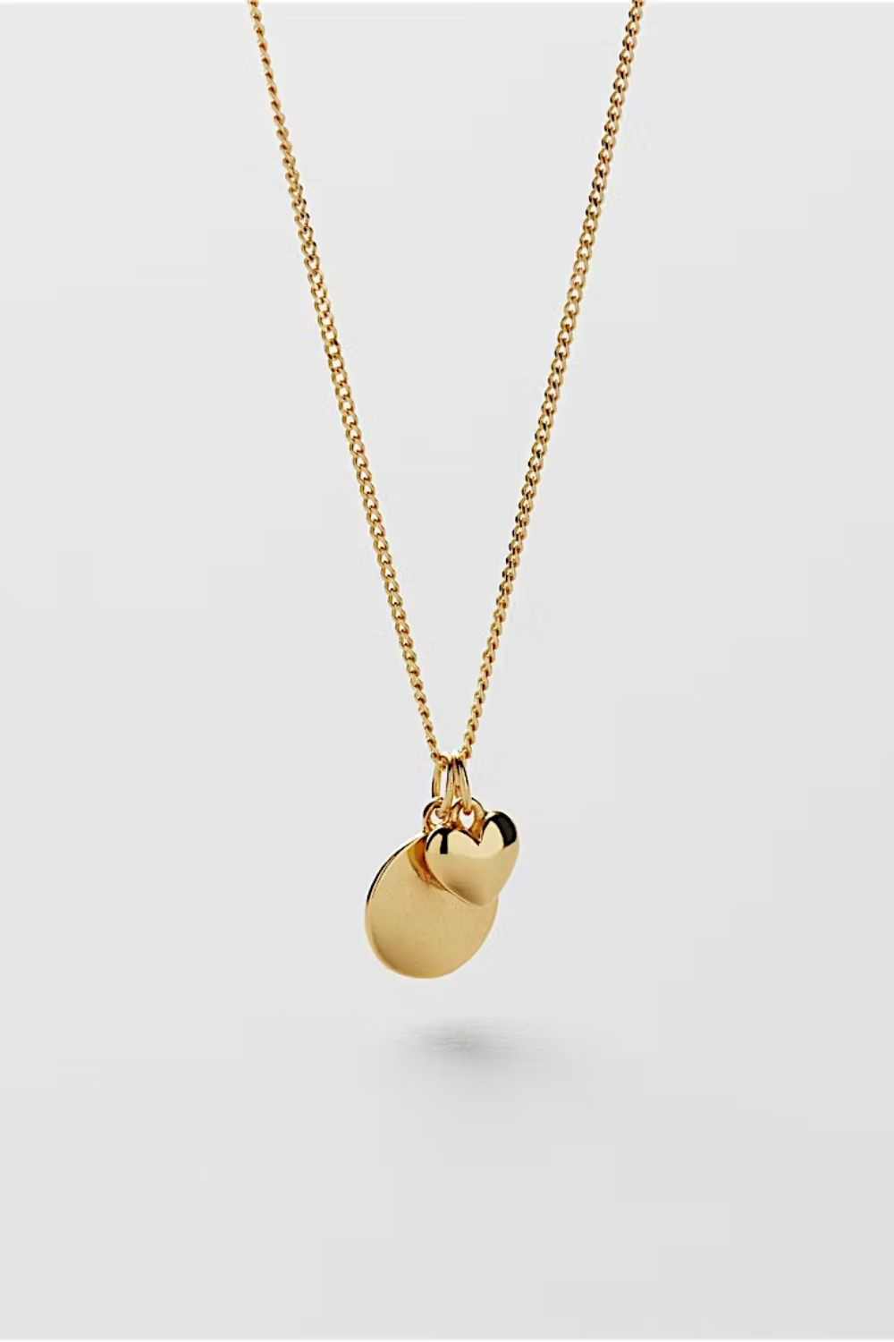 Love Charm Necklace 18k Gold Plated i gruppen Smykker / Halskjeder / Halskjeder med anheng hos Glitter (1400863-12-ONESIZE)