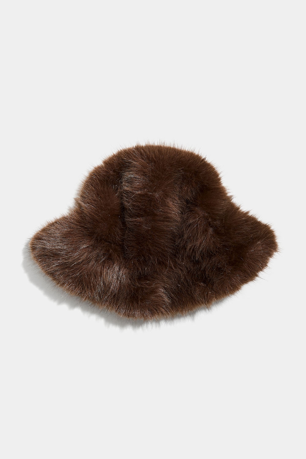Brun lue med fuskepels i gruppen Accessories / Strikket / Luer hos Glitter (171001488200)
