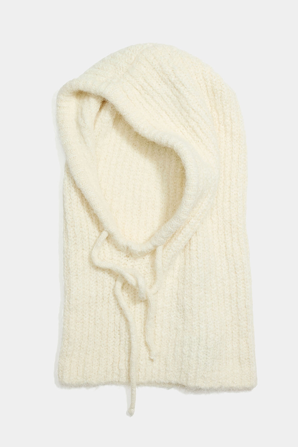 Hvit ribbestrikket balaklava i gruppen Accessories / Strikket / Luer hos Glitter (171001493100)