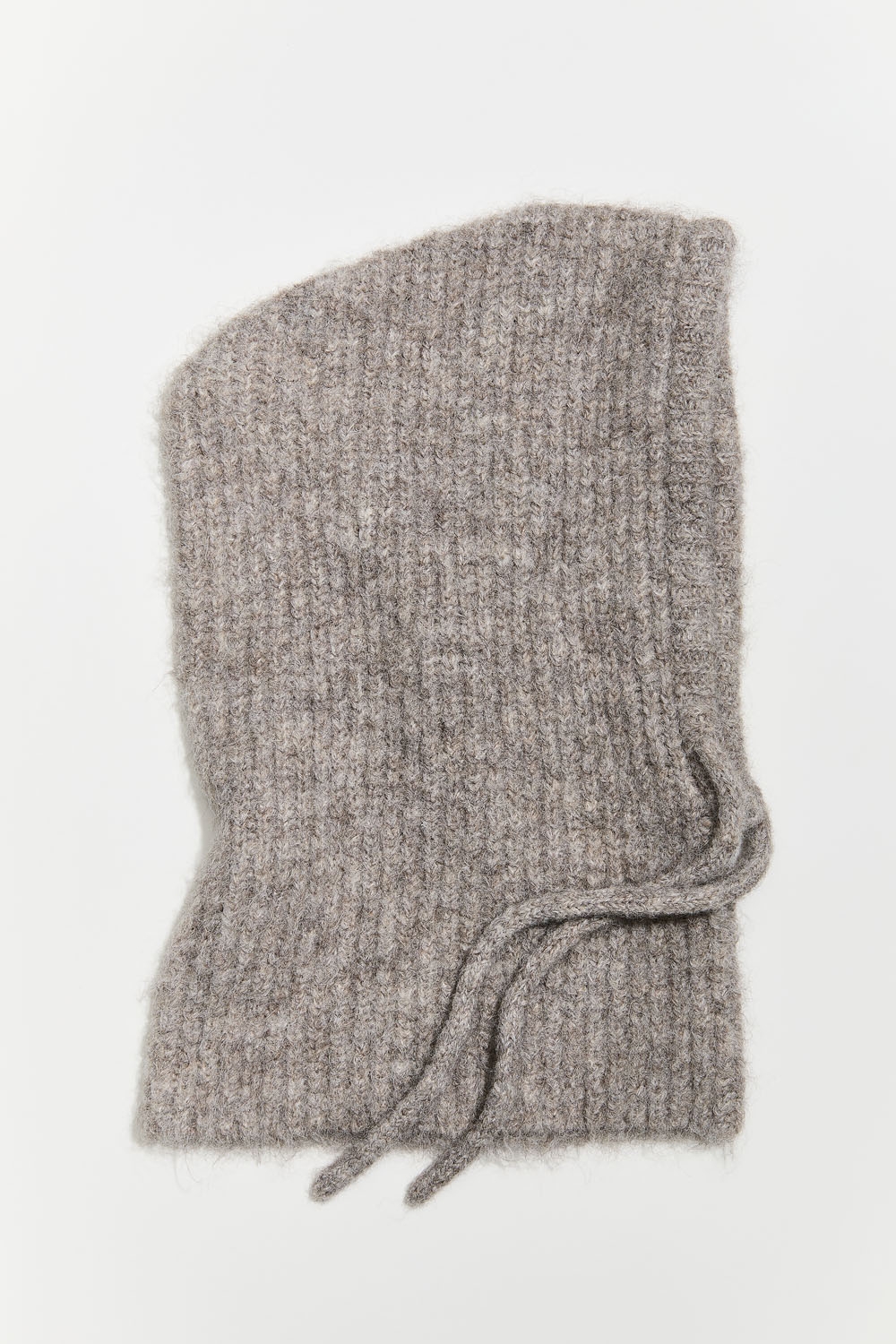 Beige ribbestrikket balaklava i gruppen Accessories / Strikket / Luer hos Glitter (171001498600)