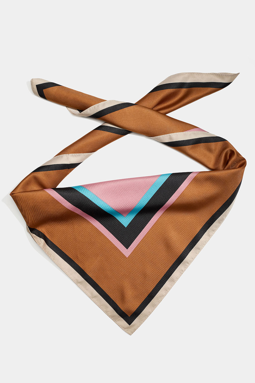 Skjerf med firkantet mønster i forskjellige farger i gruppen Accessories / Scarves hos Glitter (171001535400)