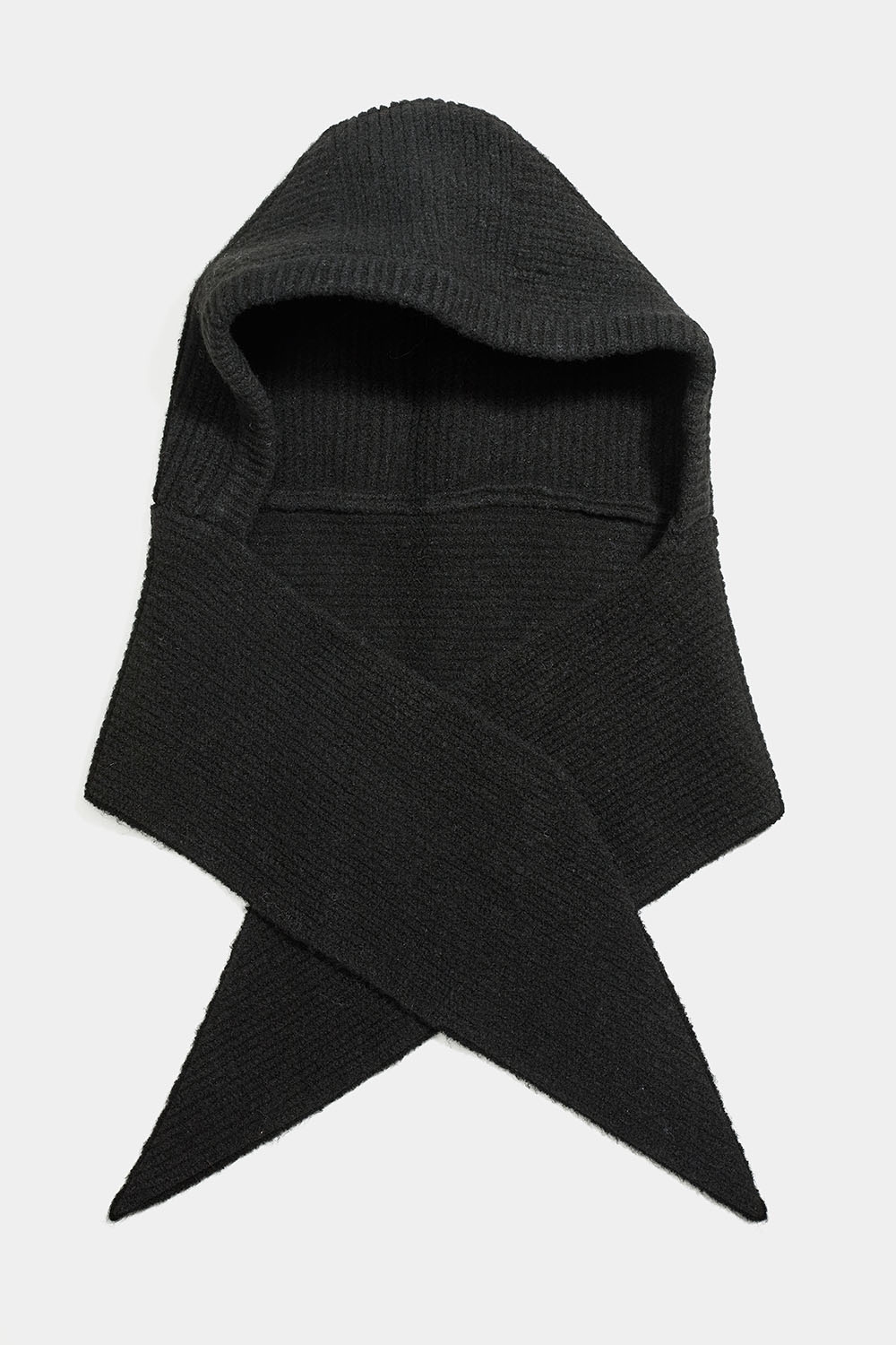 Svart balaklava med skjerf i gruppen Accessories / Strikket hos Glitter (171001919000)