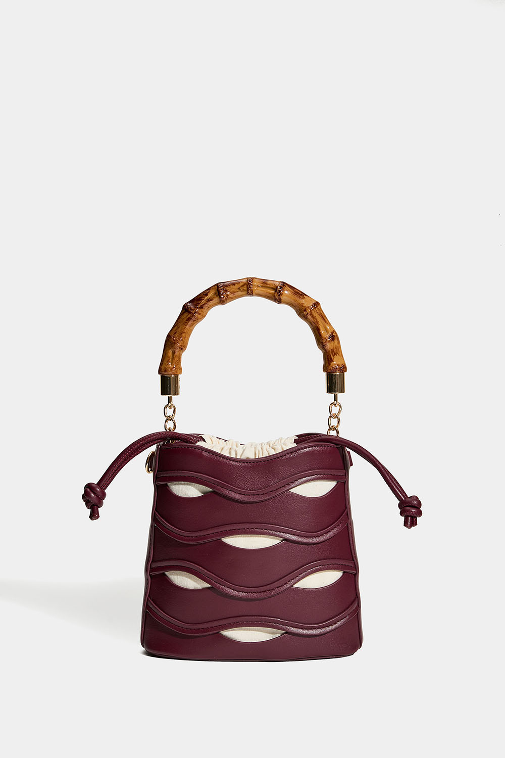 Vinrød bucketveske med topphåndtak i bambusmønster i gruppen Vesker hos Glitter (172001936300)