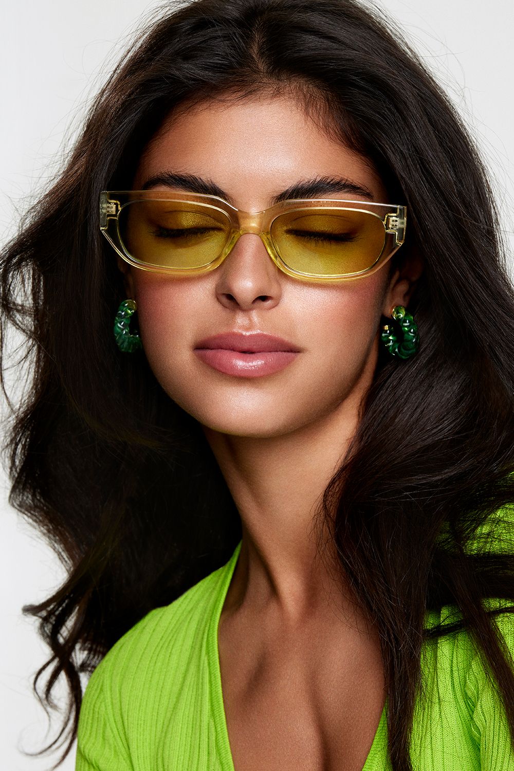 Smale, limegrønne solbriller i gruppen Solbriller hos Glitter (176000697600)