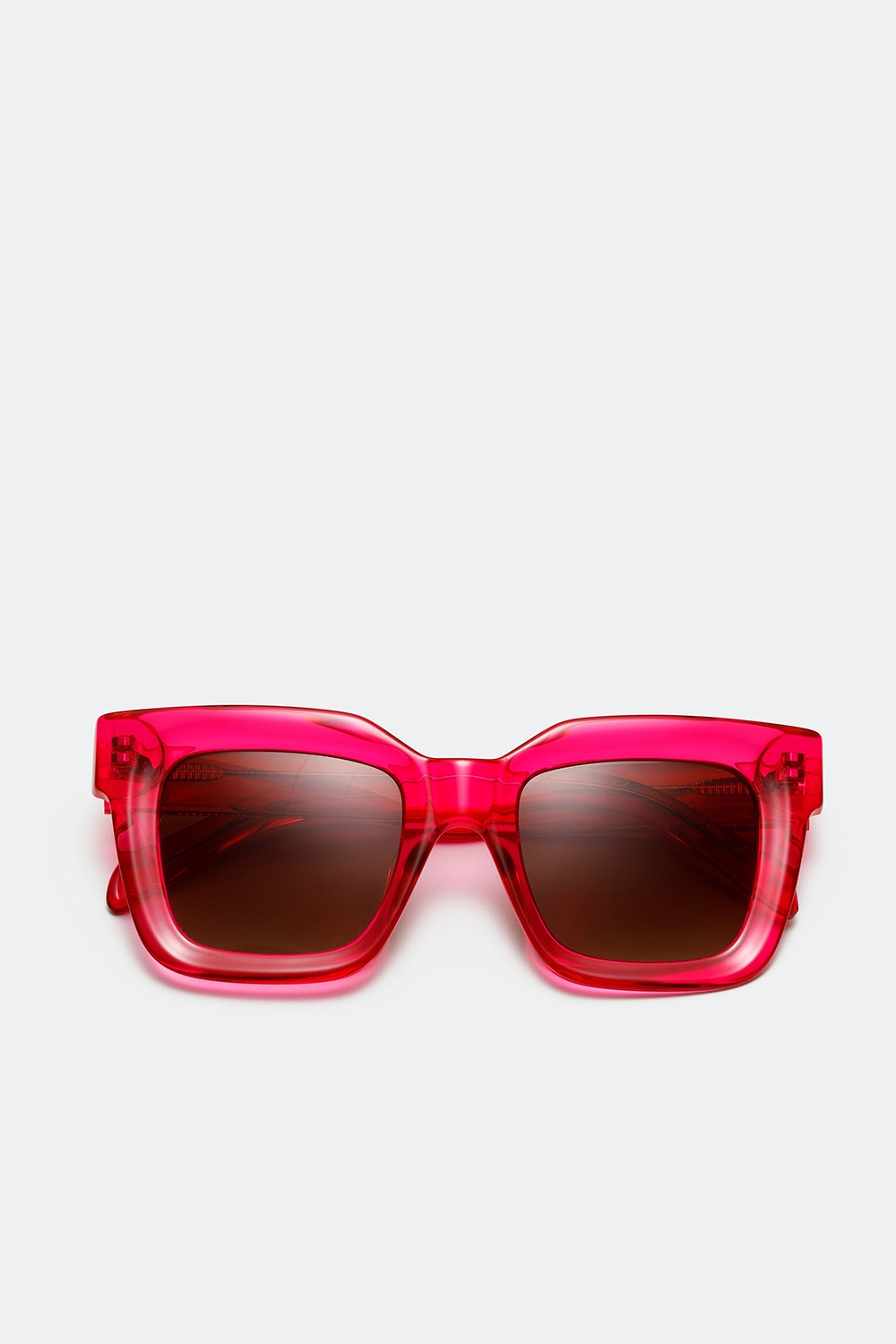 Rosa solbriller med bred innfatning i gruppen Don Donna - solbriller hos Glitter (176000725200)