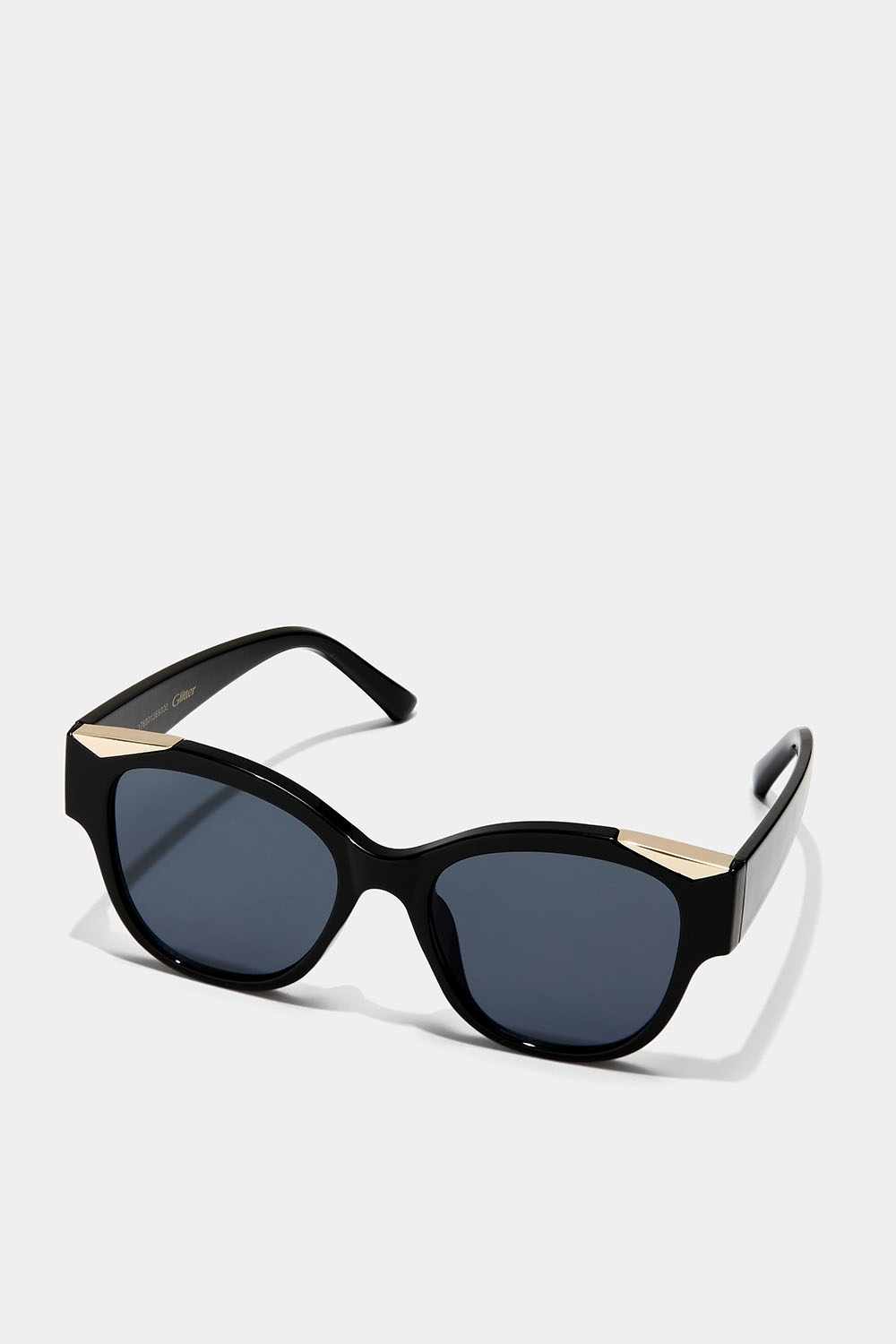 Solbriller med gullfarget detalj på innfatningen i gruppen Accessories / Solbriller hos Glitter (176001369000)