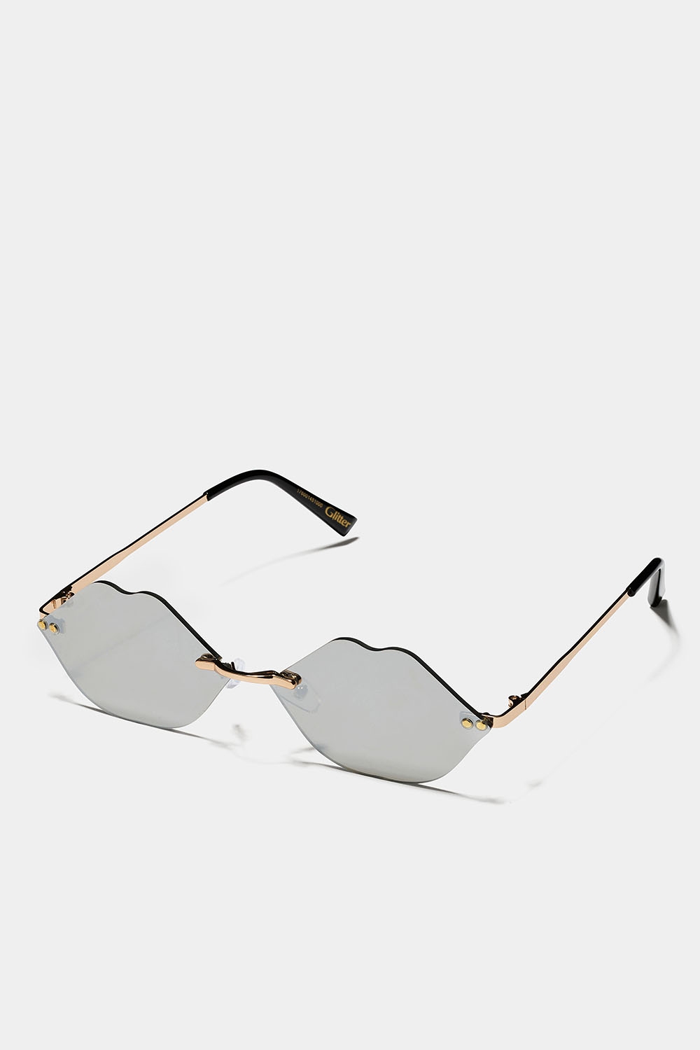 Solbriller med munnformede speilglass i gruppen Accessories / Solbriller hos Glitter (176001451000)