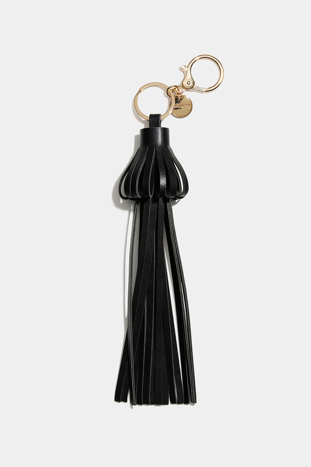 Veskedekorasjon med svart dusk i kunstskinn i gruppen Vesker / Bag charms hos Glitter (177000789000)