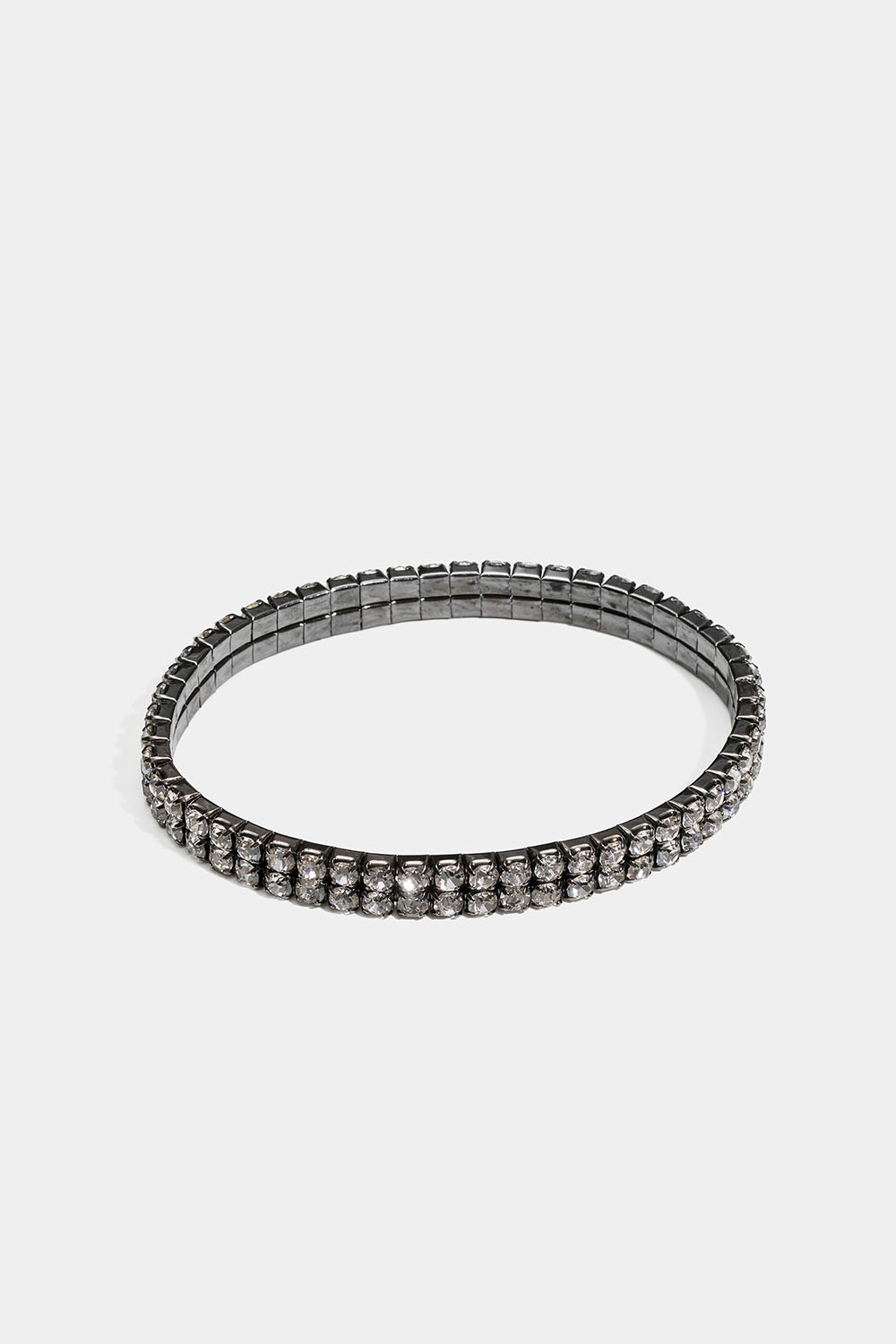 Armbånd i mørkt metall og strass i gruppen Smykker / Armbånd hos Glitter (251001239700)