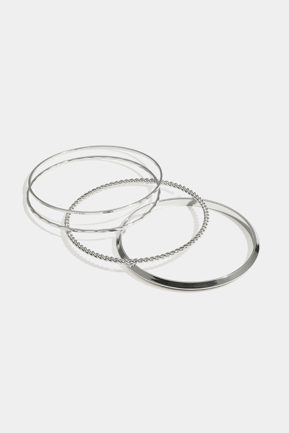 Tynne armbånd i sølvfarge, 4-pakning i gruppen Smykker / Armbånd hos Glitter (251001661001)