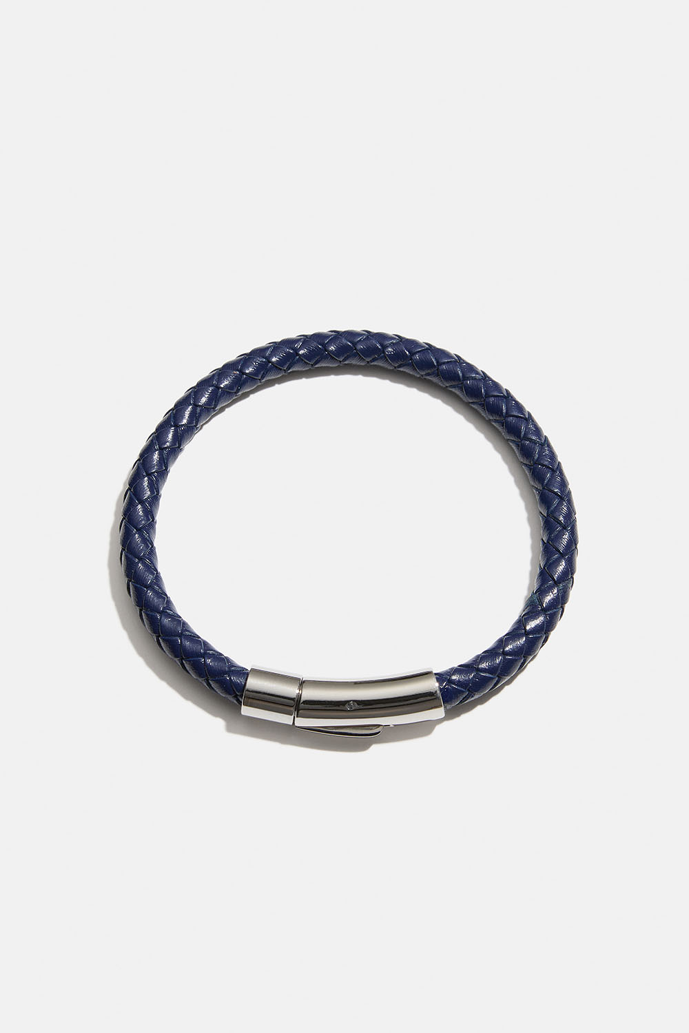 Mørkeblått skinnarmbånd med stålspenne i gruppen Smykker / Armbånd / Armbånd - unisex hos Glitter (2510021770)