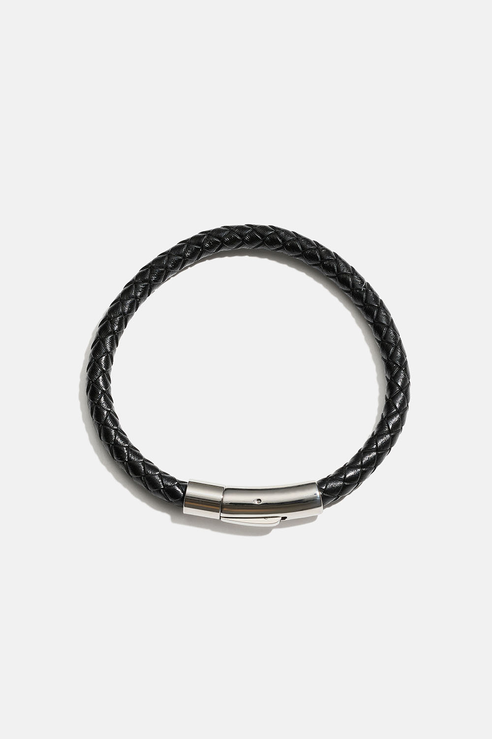 Svart skinnarmbånd med stålspenne i gruppen Smykker / Armbånd / Armbånd - unisex hos Glitter (2510021790)