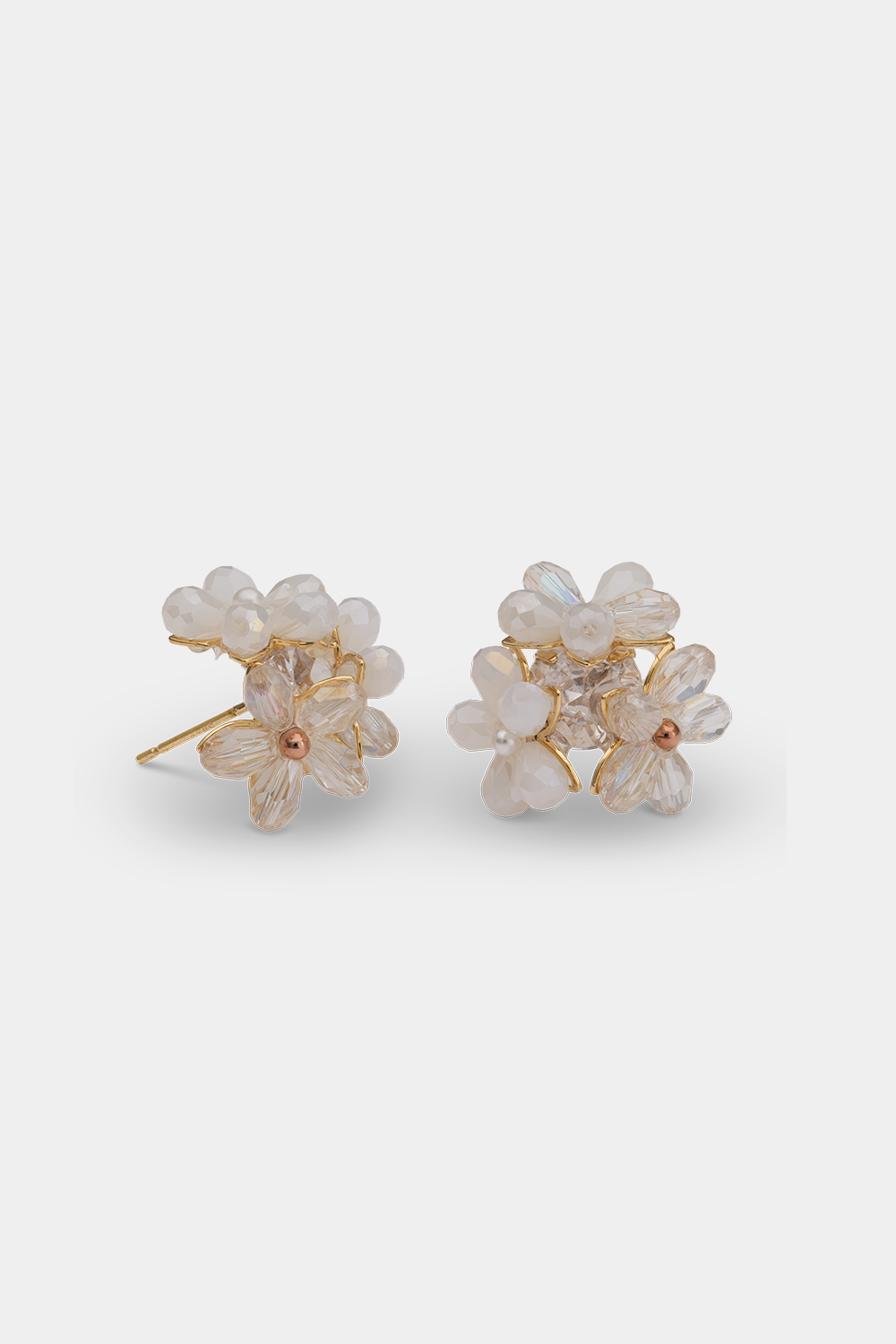Eugenie earrings - Ivory i gruppen Store week / hos Glitter (253001513102)