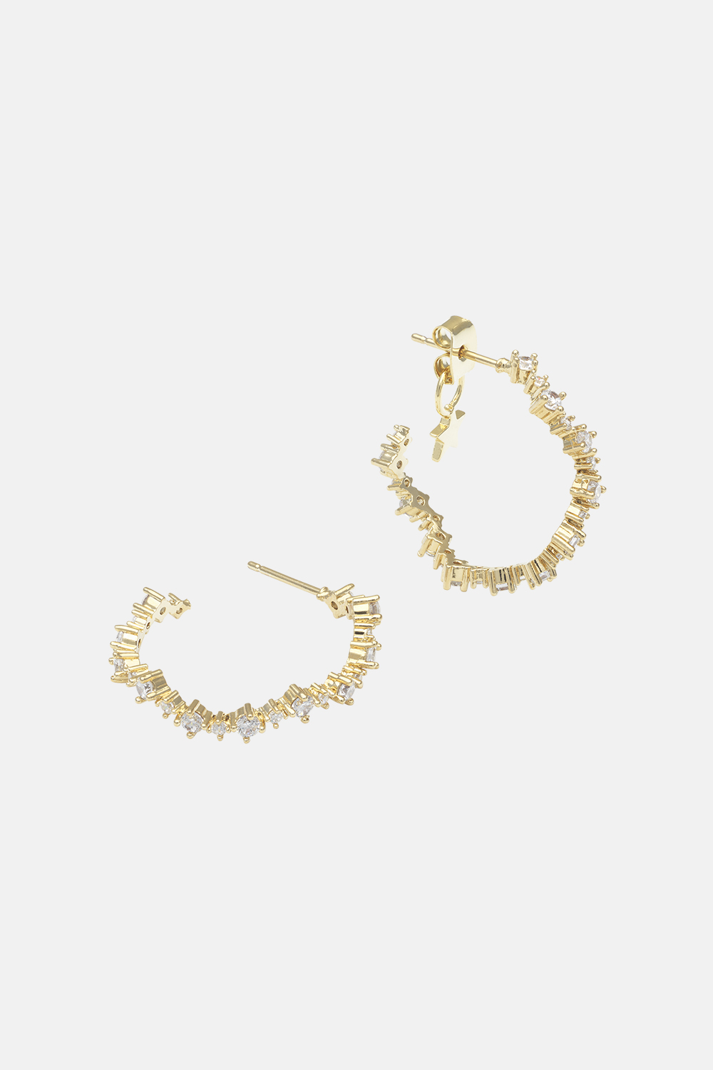 Capella hoops earrings - Crystal i gruppen Smykker / Øredobber / Øreringer hos Glitter (253001632002)