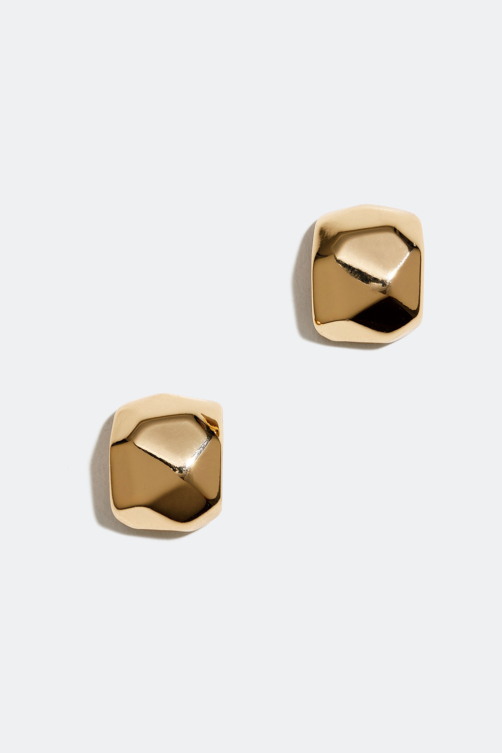 Gullfargede minibøyler med firkantet overflate i gruppen Smykker / Øredobber / Øreringer hos Glitter (253003482002)