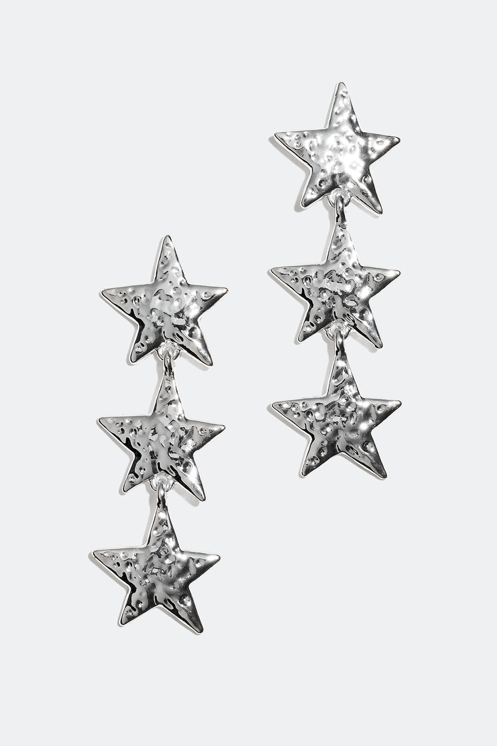 Øredobber med stjerner i hamret design i gruppen Smykker / Øredobber hos Glitter (253005091001)