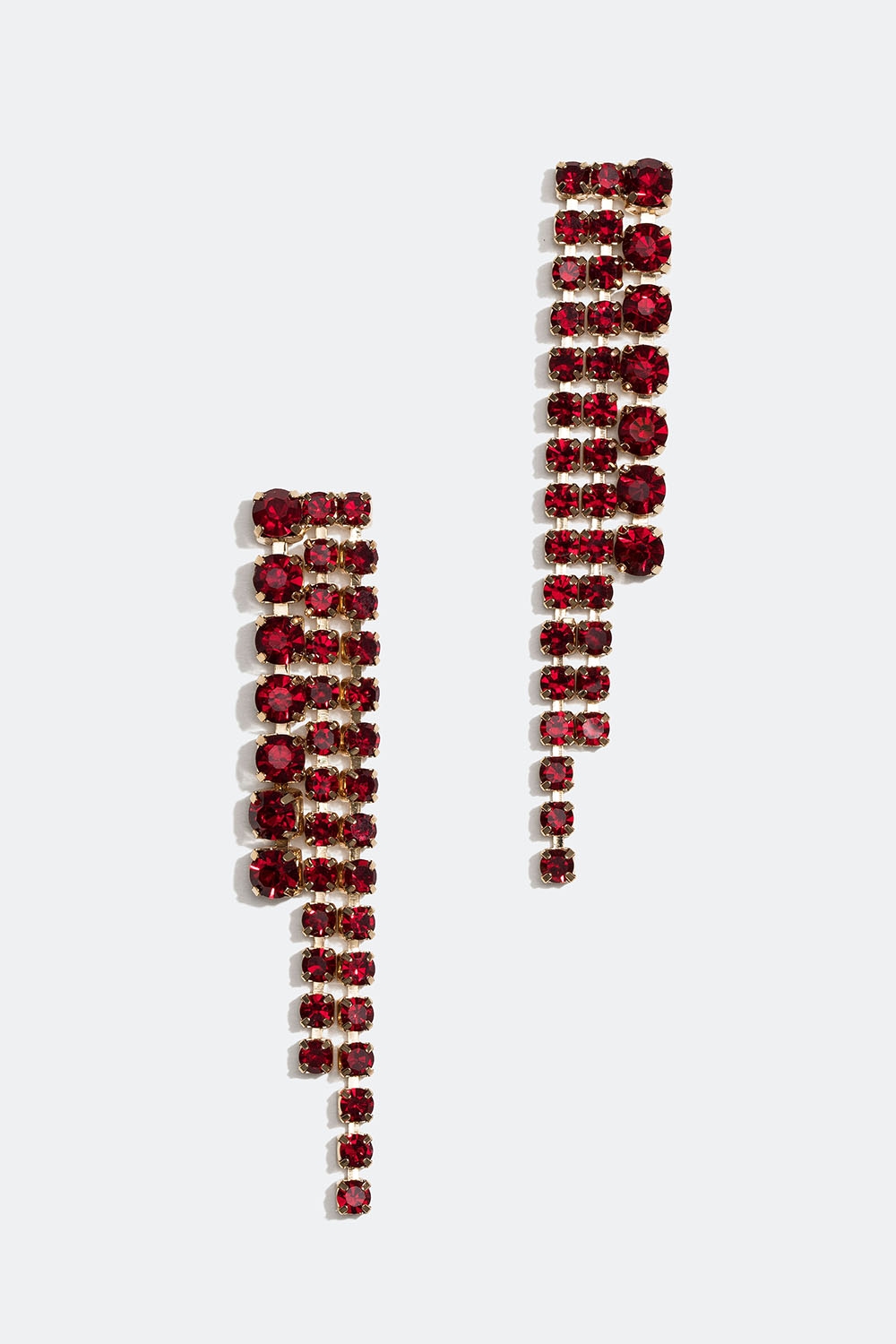 Gullfargede strassøredobber med tre røde lenker i gruppen Smykker / Øredobber / Rhinestone hos Glitter (253005336002)