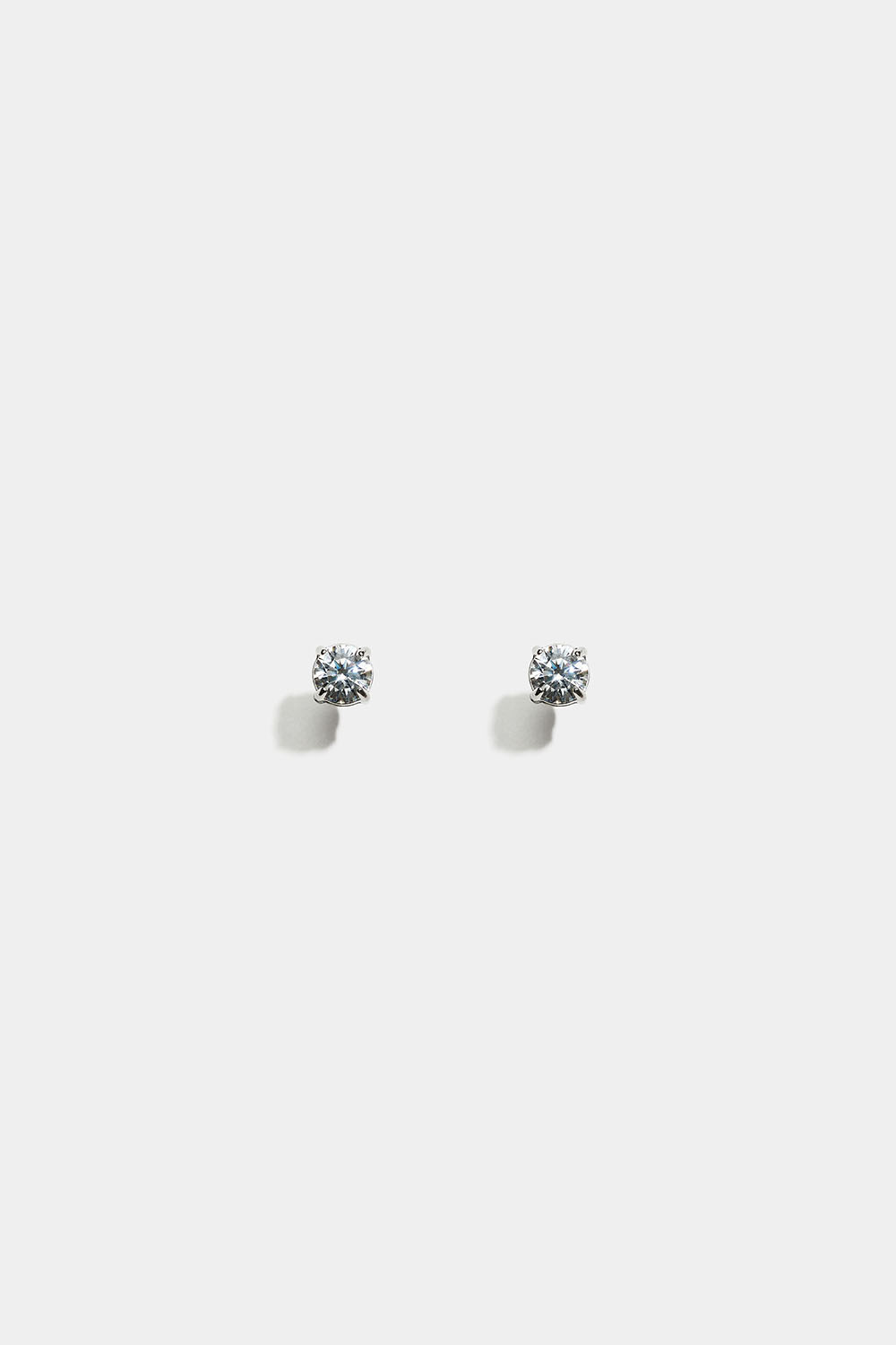 Små øredobber i stål med kubisk zirkonia i gruppen Stål / Øredobber i stål hos Glitter (253009231601)