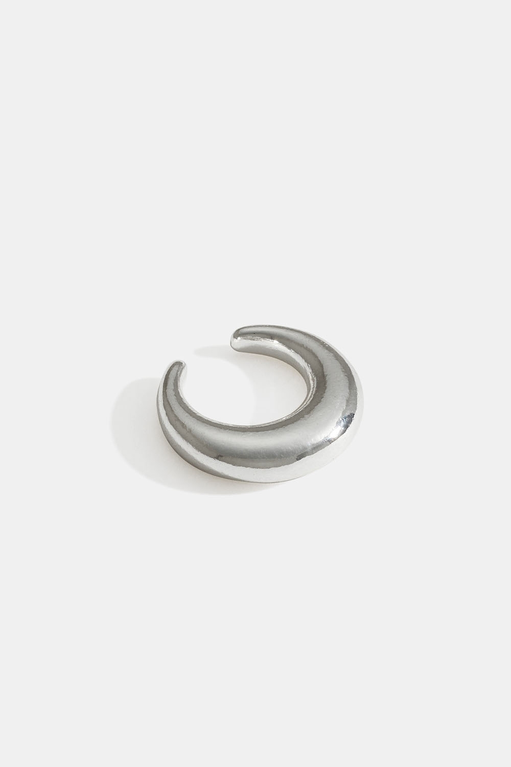 Avrundet øremansjett i gruppen Smykker / Øredobber / Earcuffs hos Glitter (253009631001)