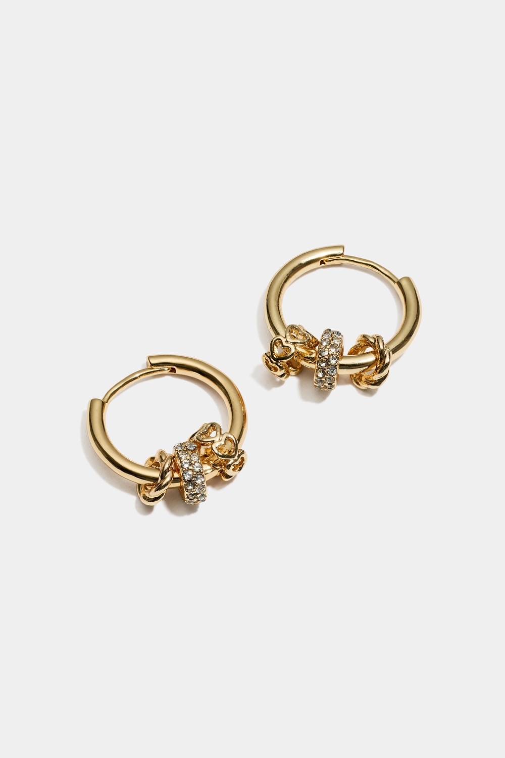 Gullfargede øreringer med runde charms i gruppen Smykker / Øredobber / Øreringer / Øreringer med anheng hos Glitter (253009782002)