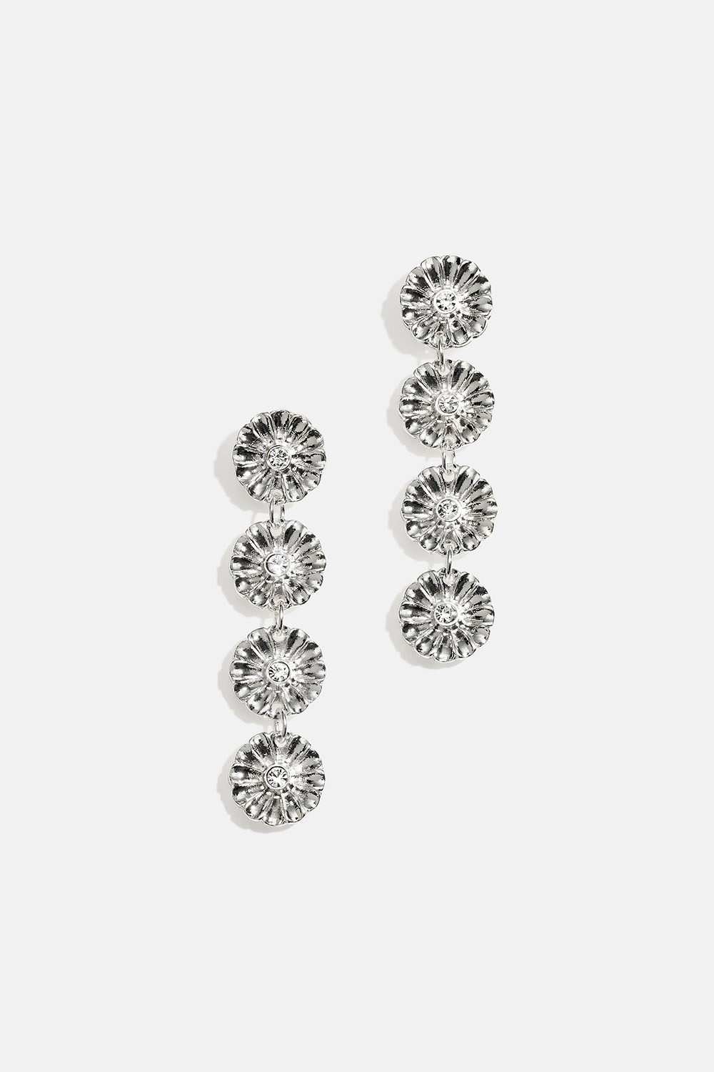 Lange øredobber med blomster og glasstener i gruppen Smykker / Øredobber hos Glitter (253010701001)