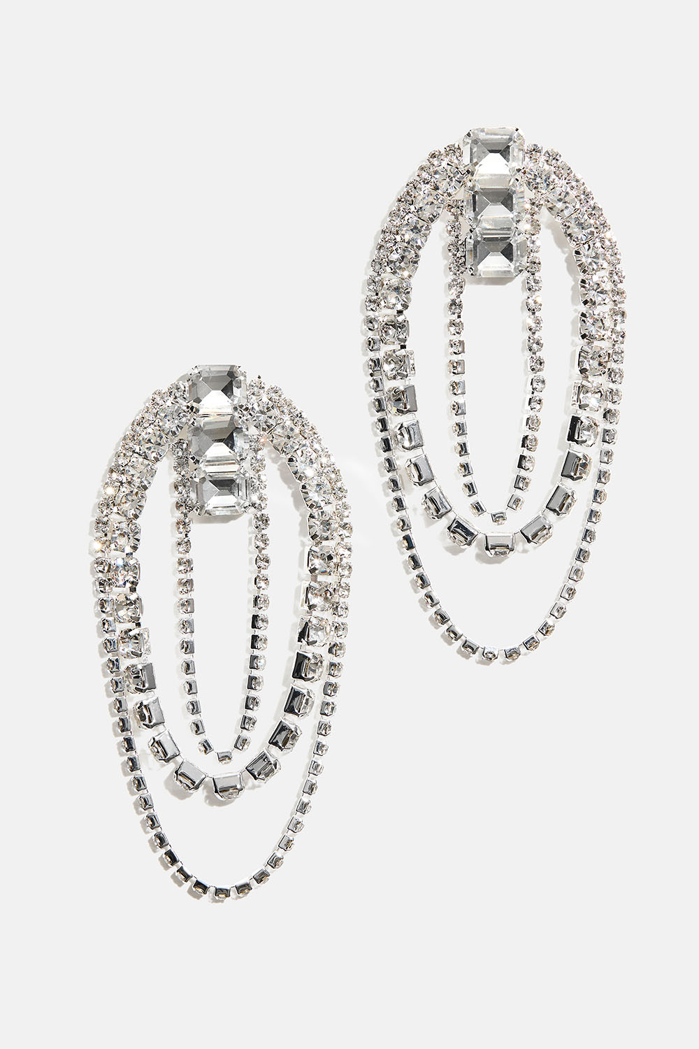 Store øredobber med strass og lenker med glassteiner i gruppen Smykker / Øredobber / Rhinestone hos Glitter (253011260200)
