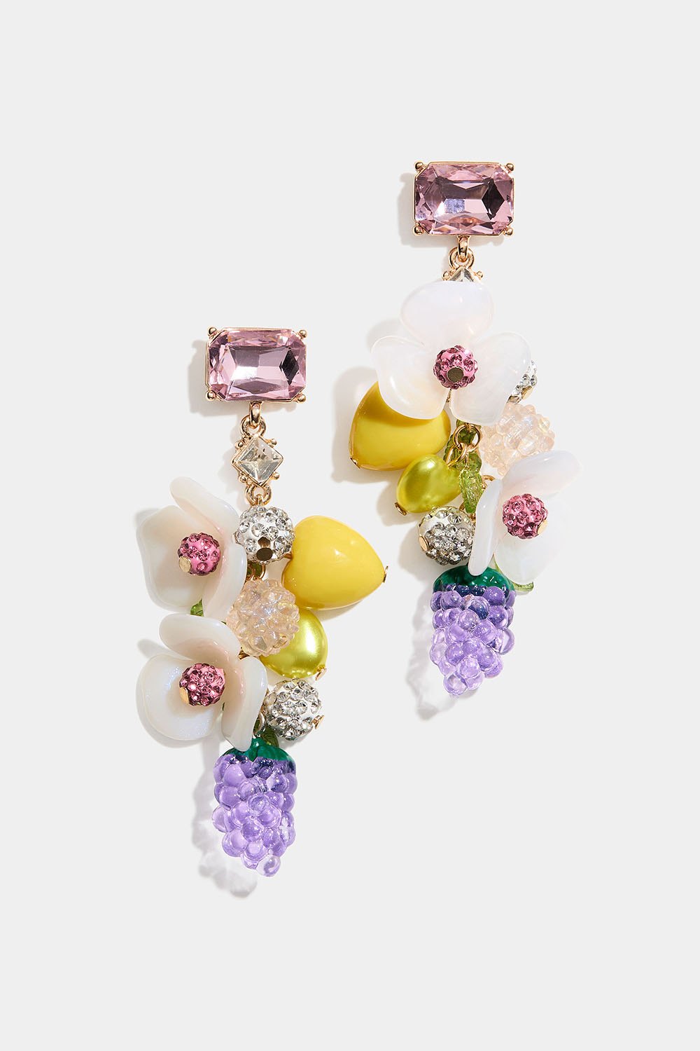 Øredobber med blomster- og fruktanheng i gruppen Smykker / Øredobber hos Glitter (253011469902)