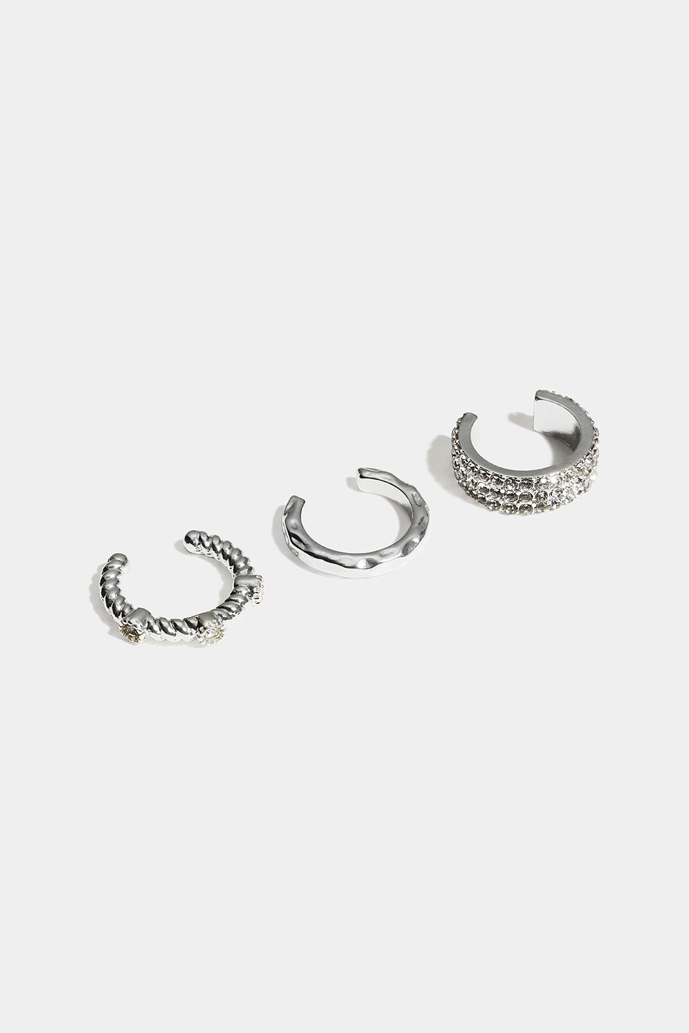 Ear cuffs med struktur og glassteiner, 3-pakning i gruppen Smykker / Øredobber / Earcuffs hos Glitter (253011791001)