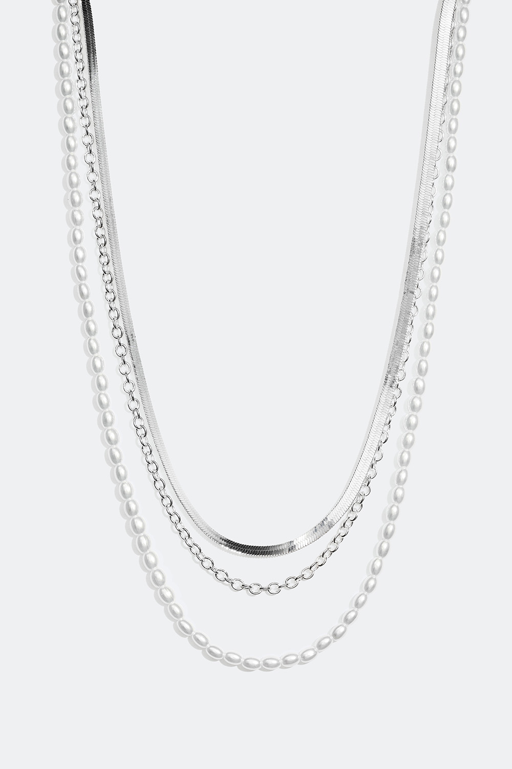 Lagvis-halskjede med lenker og perler i gruppen Smykker / Halskjeder hos Glitter (254000771001)