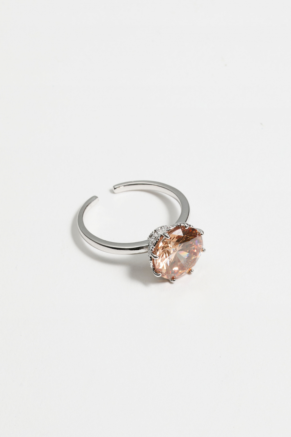 Elenora-ring - Lys champagne i gruppen Smykker / Ringer / Rhinestone hos Glitter (256000368301)