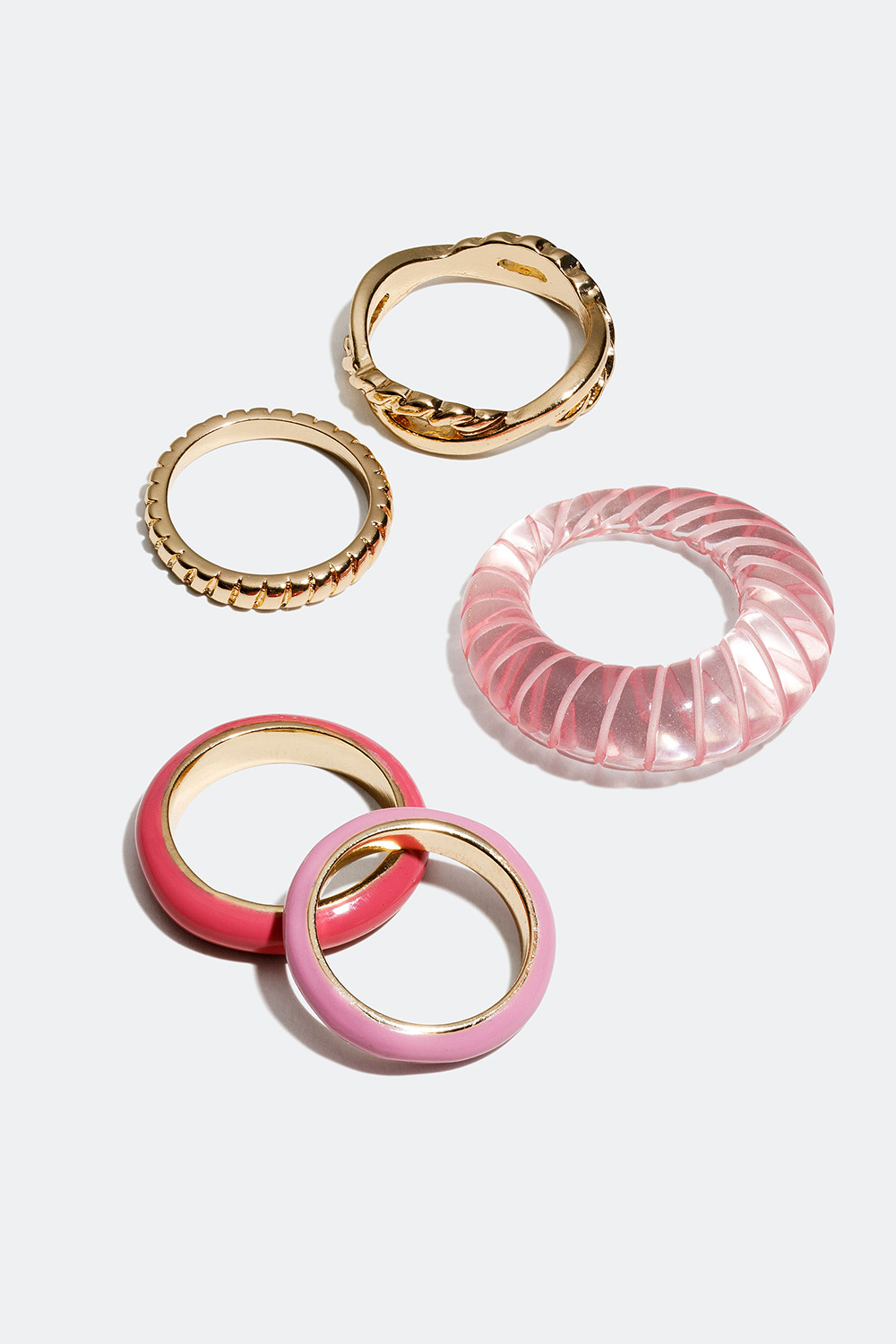 Gullfargede ringer med detaljer i rosa og harpiks, 5-pakning i gruppen Smykker / Ringer / Flerpakning hos Glitter (256000635)