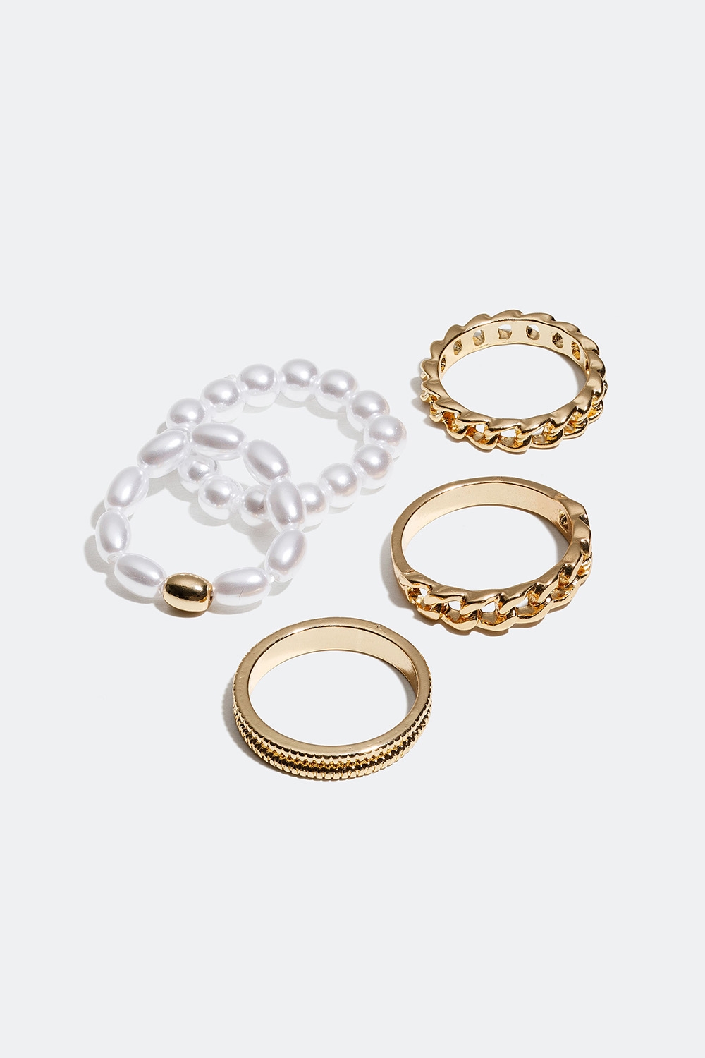Gullfargdede ringer med perler og lenkedesign, 5 pakning i gruppen Smykker / Ringer / Flerpakning hos Glitter (256000742)