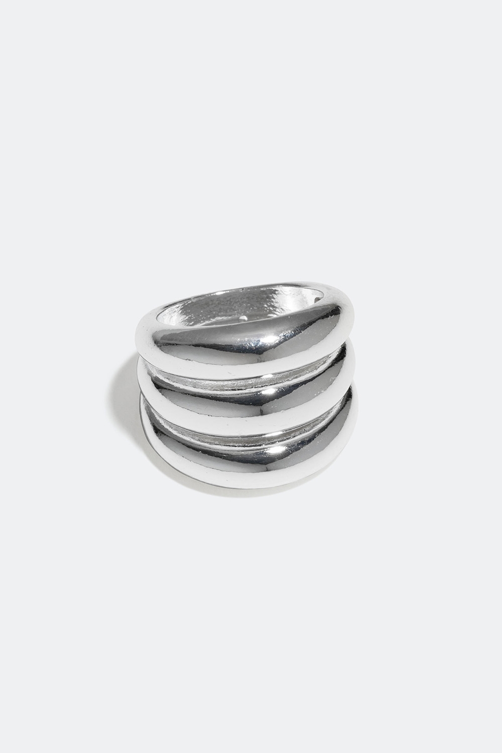 Bred ring med tre rader i gruppen Smykker / Ringer / Brede hos Glitter (25600079)
