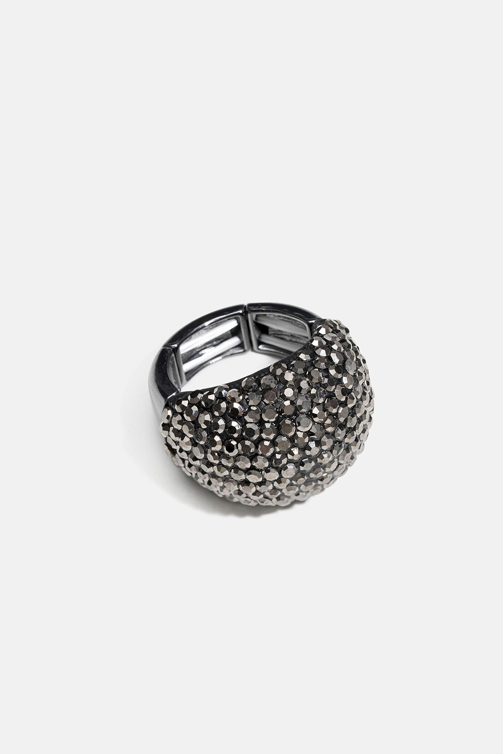 Justerbar ring i mørkegrått metall med svart strass i gruppen Smykker / Ringer hos Glitter (256001239702)