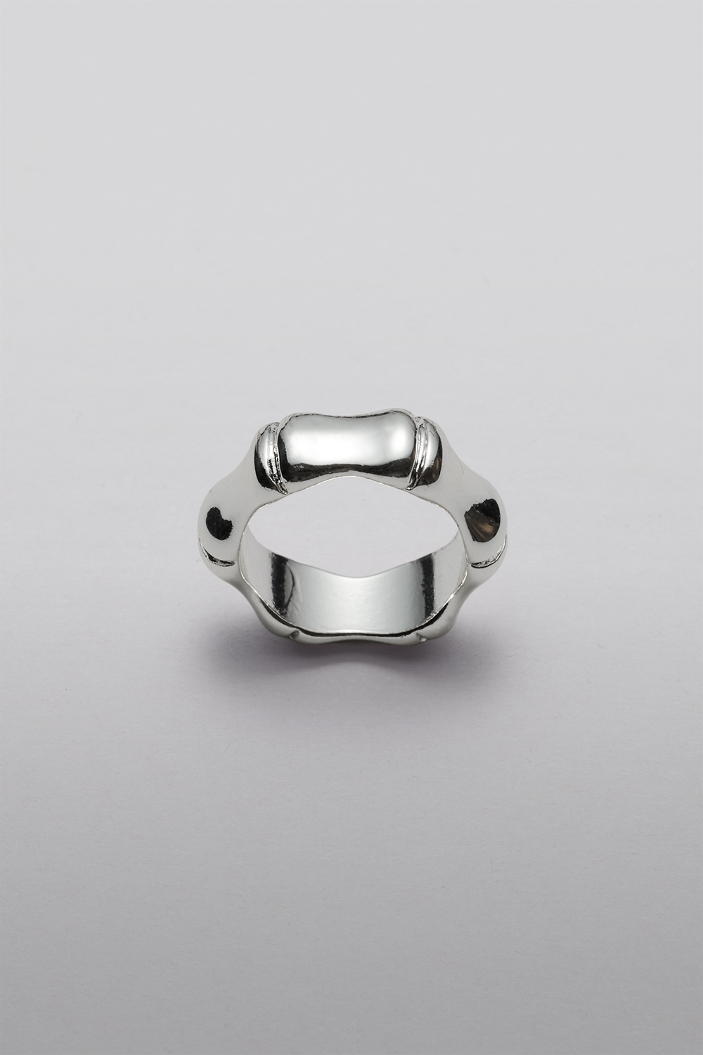 Ring med avrundet design i gruppen Smykker / Ringer hos Glitter (2560015810)