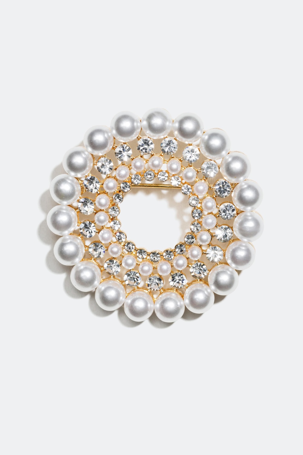Brosje, perler og glasstener i gruppen Smykker / Brosjer hos Glitter (322497)