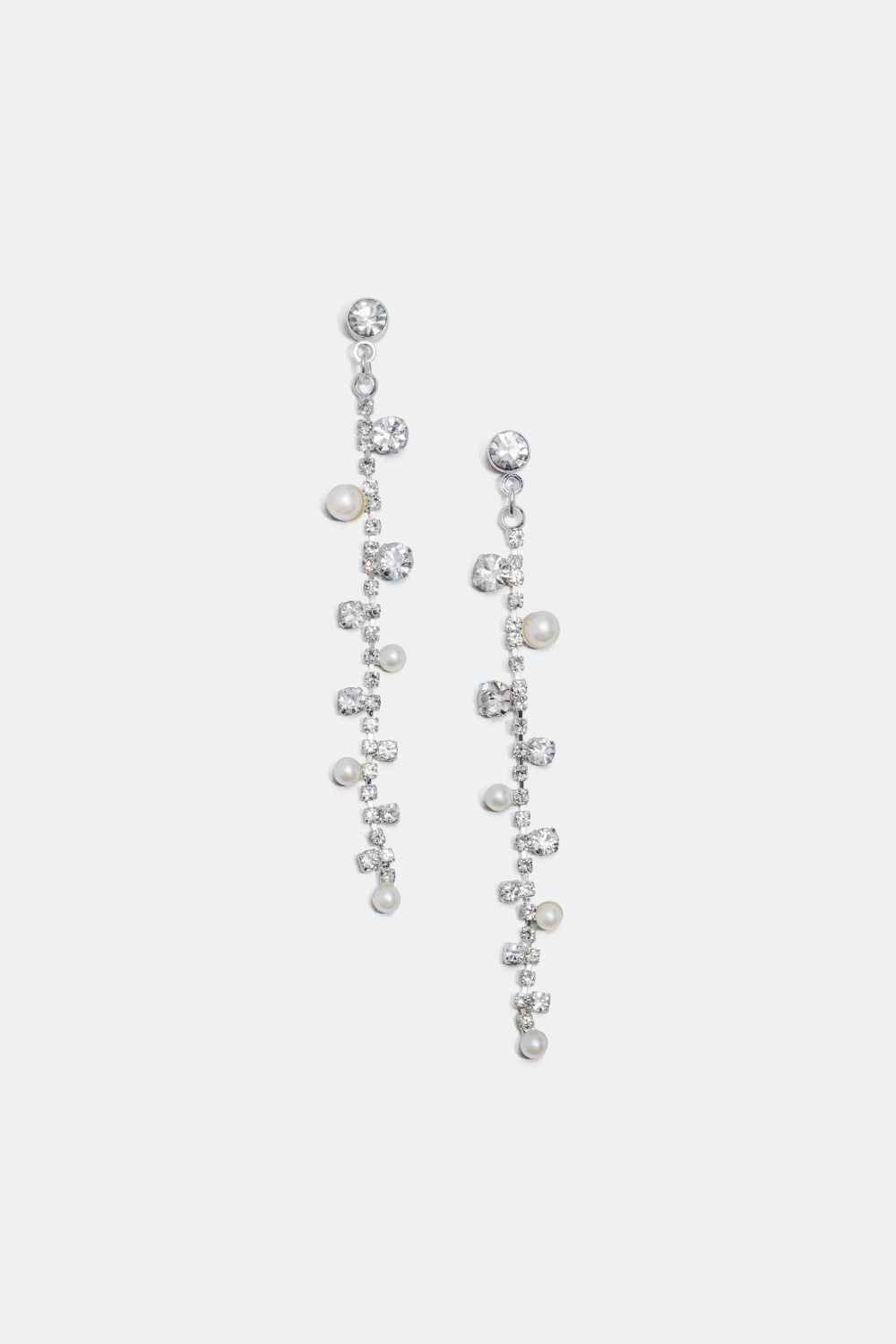 Lange øredobber med perler og strass i gruppen Smykker hos Glitter (323355)