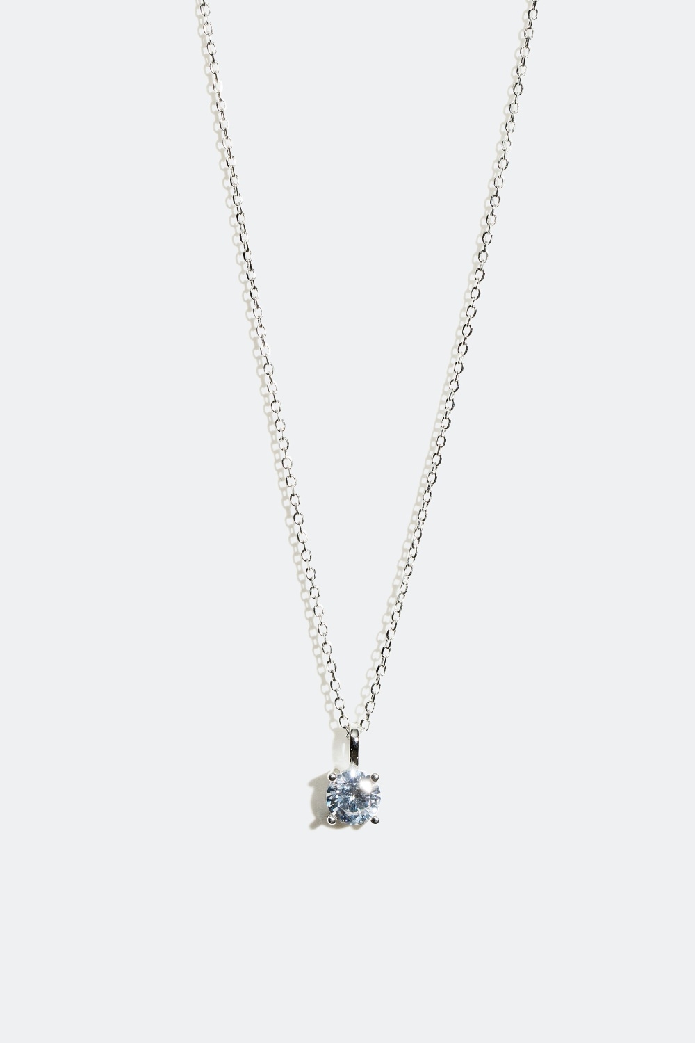 Halskjede i ekte sølv med skimrende glasstein av Cubic Zirconia i gruppen Ekte sølv / Sølvhalskjeder / Halskjeder i ekte sølv med anheng hos Glitter (325893011000)