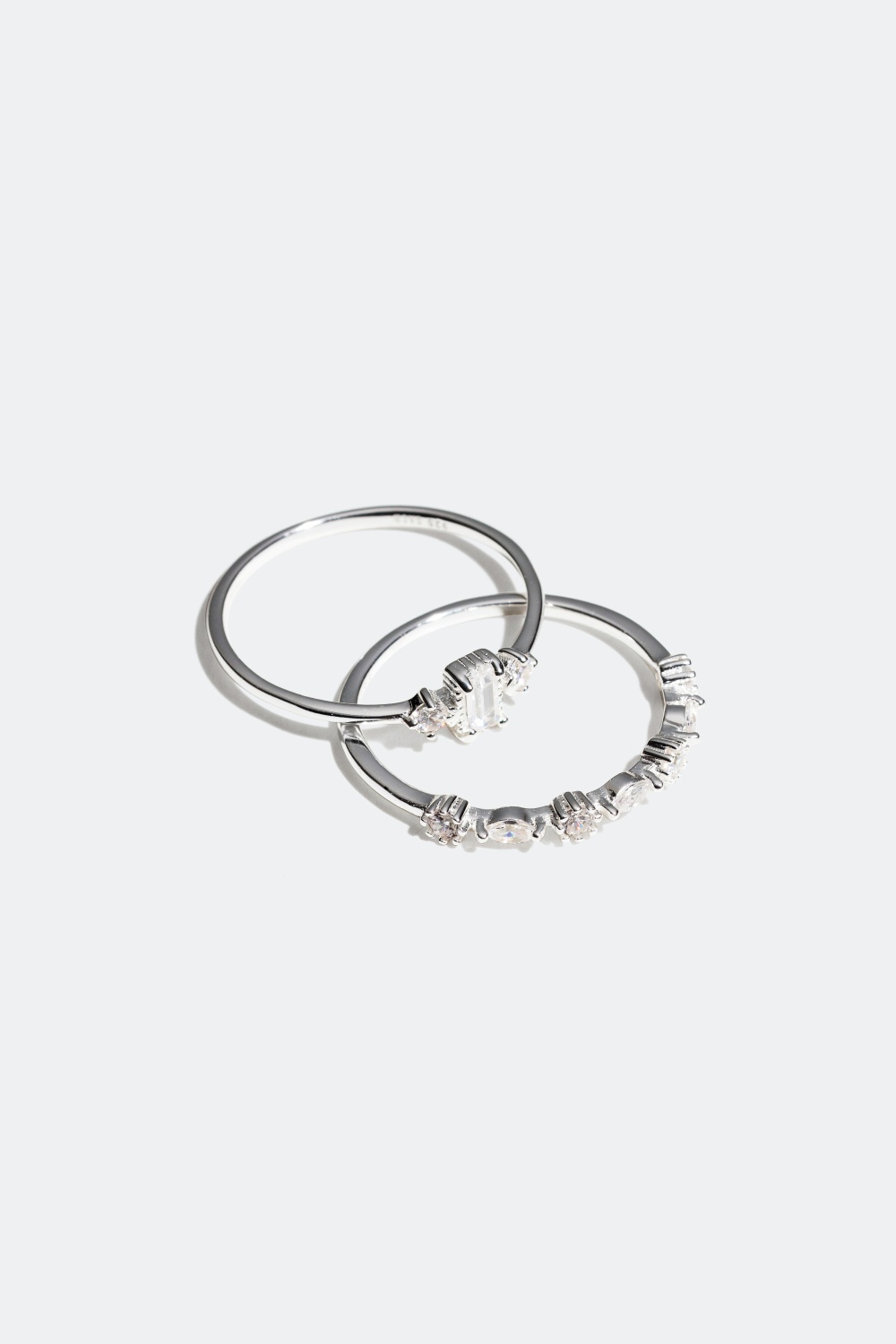 Ringer i ekte sølv med glassteiner i forskjellige former, 2-pakning i gruppen Alle Smykker hos Glitter (325916)