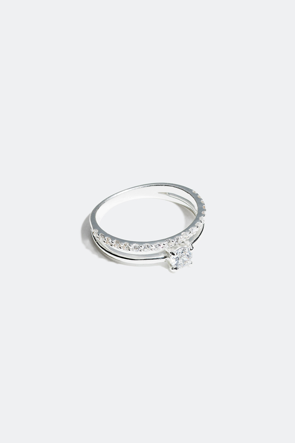 Dobbel ring i ekte sølv med Cubic Zirconia i gruppen Sølvsmykker / Sølvringer / Sølv hos Glitter (327304)