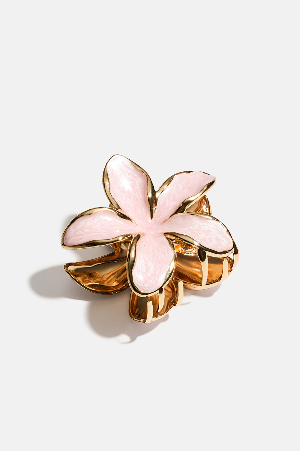 Rosa blomsterformet hårklemme i gullfarget metall i gruppen Håraccessories / Spenner & klemmer / Hårklyper hos Glitter (331002035100)
