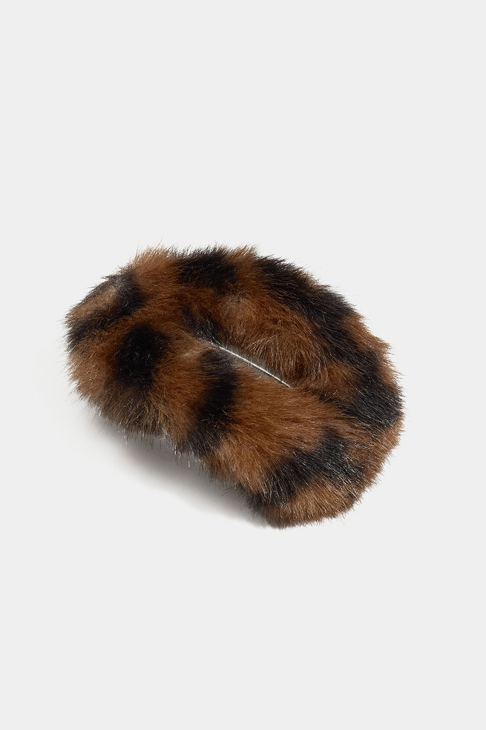 Lett flat hårspenne med leopardmønster i gruppen Håraccessories / Spenner & klemmer / Hårklyper hos Glitter (331002290500)