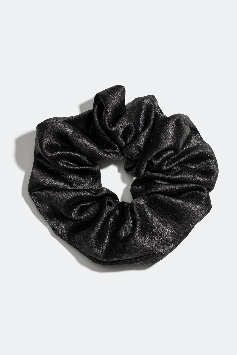 Svarte, blank scrunchie i gruppen Håraccessories / Scrunchies hos Glitter (332000819000)