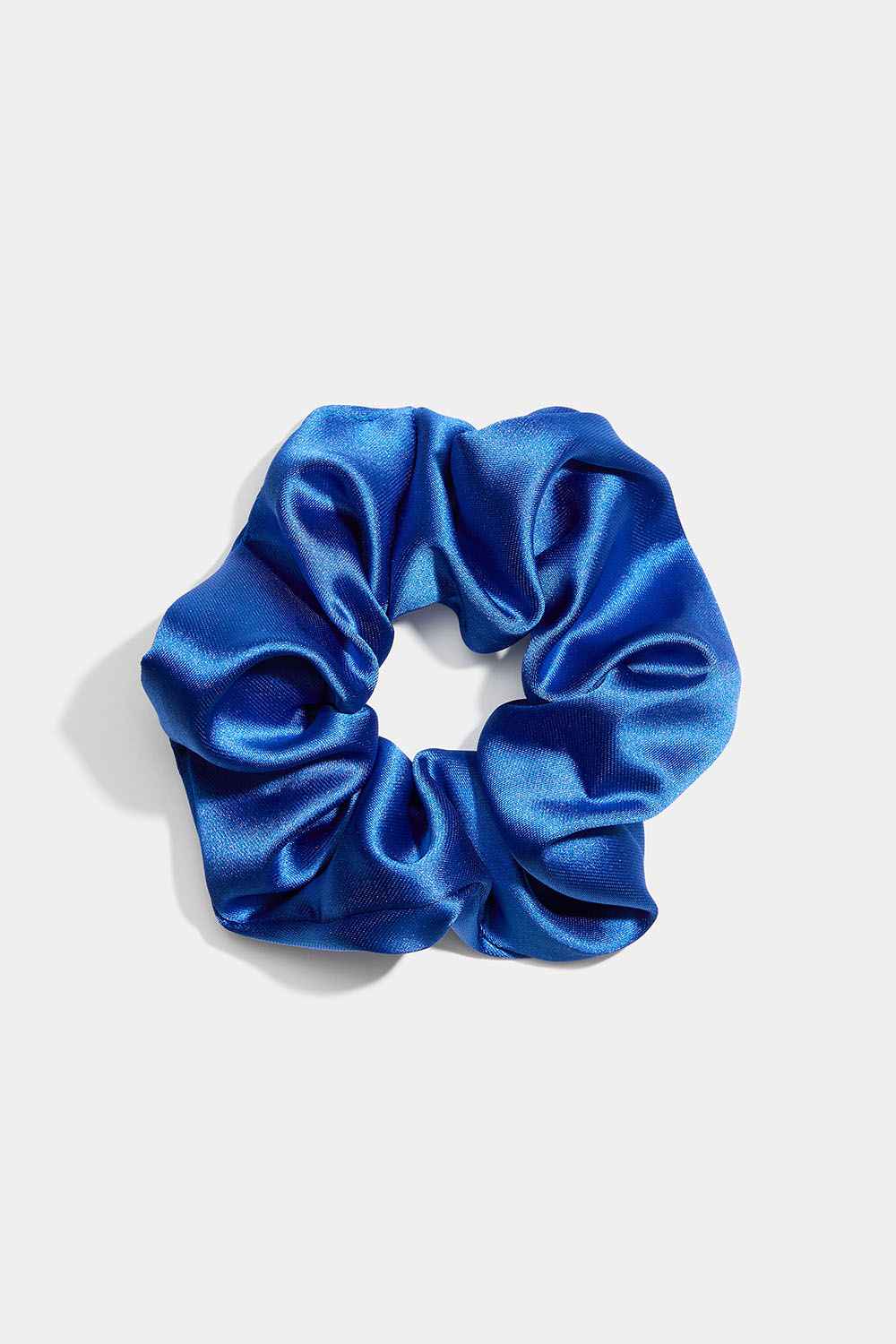 Skinnende blå scrunchie i gruppen Håraccessories / Scrunchies hos Glitter (332000937000)